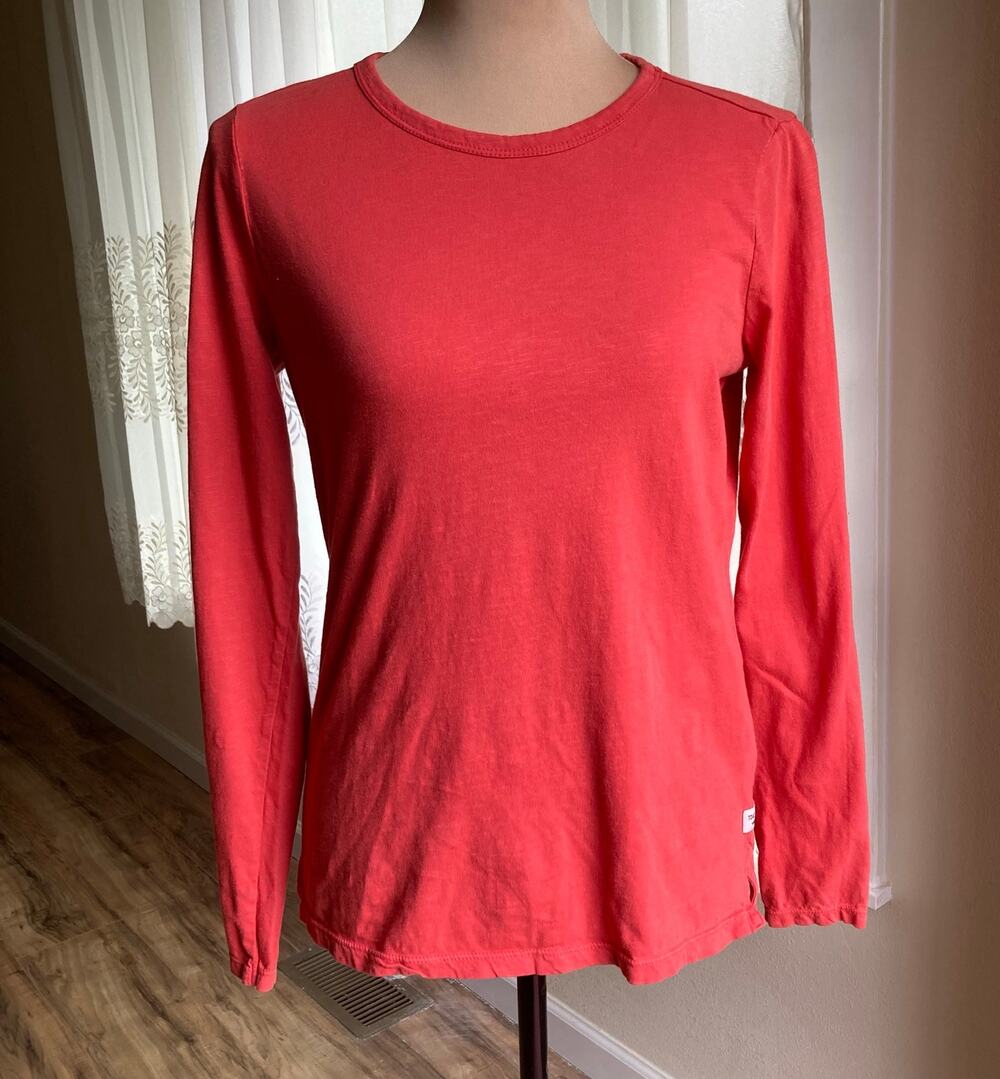 Toad&Co Primo Long Sleeve Crew Top Women Salmon Orange Organic Cotton Side Slit